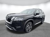 New 2025 Nissan Pathfinder Platinum image 2