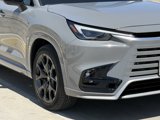 New 2025 Lexus TX 500h AWD image 4
