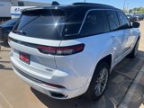Used 2024 Jeep Grand Cherokee Summit image 2