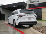 Used 2023 Toyota Sienna XLE image 5