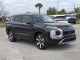 New 2025 Mitsubishi Outlander SEL image 3