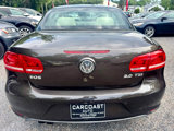 Used 2013 Volkswagen Eos Lux image 3
