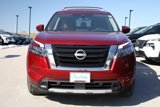 New 2025 Nissan Pathfinder Platinum image 3