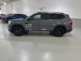 New 2025 Volkswagen Atlas Peak Edition SE image 5