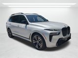 New 2026 BMW X7 M60i image 2