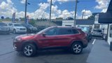 Used 2019 Jeep Cherokee Limited image 4