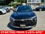 Used 2025 Chevrolet Trax LT w/ LT Convenience Package image 2