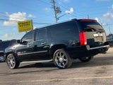 Used 2014 Cadillac Escalade ESV Luxury image 4