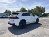 New 2026 Volkswagen Atlas Cross Sport SEL R-Line image 5