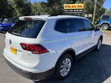 Used 2018 Volkswagen Tiguan S image 4