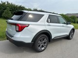 New 2025 Ford Explorer Active image 4