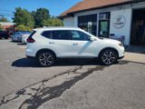 Used 2019 Nissan Rogue SL image 4