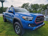 Used 2017 Toyota Tacoma TRD Off-Road w/ Premium & Technology Package image 5