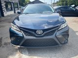 Used 2018 Toyota Camry SE image 2
