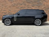 Used 2024 Land Rover Range Rover Long Wheelbase SE image 2