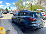 Used 2019 Ford Escape SE image 2