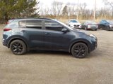 Used 2022 Kia Sportage Nightfall Edition image 4
