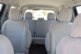 Used 2017 Toyota Sienna L image 6