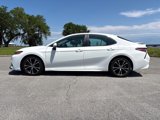 Used 2020 Toyota Camry SE image 5