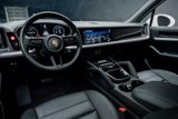 Used 2024 Porsche Cayenne image 2