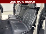 Used 2019 Chrysler Pacifica Touring-L image 2