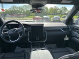 New 2025 GMC Acadia Denali w/ Super Cruise Package image 2