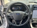 Used 2023 Ford Edge SEL w/ Convenience Package image 6