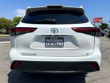 Used 2022 Toyota Highlander XLE image 4