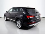 Used 2025 Audi Q7 3.0T Premium Plus image 3