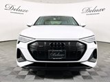 Used 2023 Audi e-tron Premium Plus w/ Premium Plus Package image 2