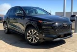 New 2025 Audi Q6 e-tron Premium image 2