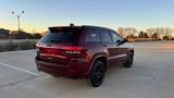 Used 2019 Jeep Grand Cherokee Altitude image 4