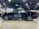 Used 2022 Nissan Altima 2.5 SV image 2