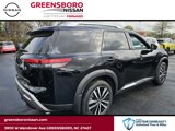 New 2025 Nissan Pathfinder Platinum image 6