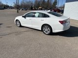 Used 2022 Chevrolet Malibu LT image 3