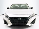 Used 2024 Nissan Altima 2.5 SV image 2