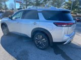 New 2025 Nissan Pathfinder SL w/ SL Premium Package image 3