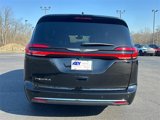 New 2025 Chrysler Pacifica Select image 5