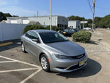 Used 2016 Chrysler 200 Limited w/ Convenience Group image 2