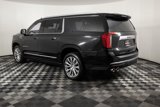 Used 2023 GMC Yukon XL Denali image 3