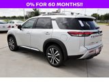 New 2025 Nissan Pathfinder Platinum image 5