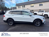 Used 2023 Volkswagen Tiguan SE image 2