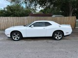 Used 2019 Dodge Challenger SXT image 4