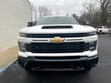 Used 2024 Chevrolet Silverado 2500 Custom w/ Custom Value Package image 2