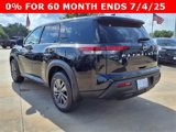 New 2025 Nissan Pathfinder S image 2
