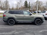 New 2025 Volkswagen Atlas Peak Edition SE image 2