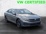 Certified 2024 Volkswagen Jetta SE w/ Panoramic Sunroof Package image 2