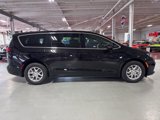 New 2025 Chrysler Pacifica Select image 6