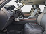 New 2025 Land Rover Range Rover SE image 4