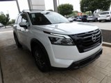 New 2025 Nissan Pathfinder SV w/ SV Premium Package image 3